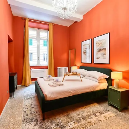 Elegant Oasis Among The Vatican And Via Del Corso روما