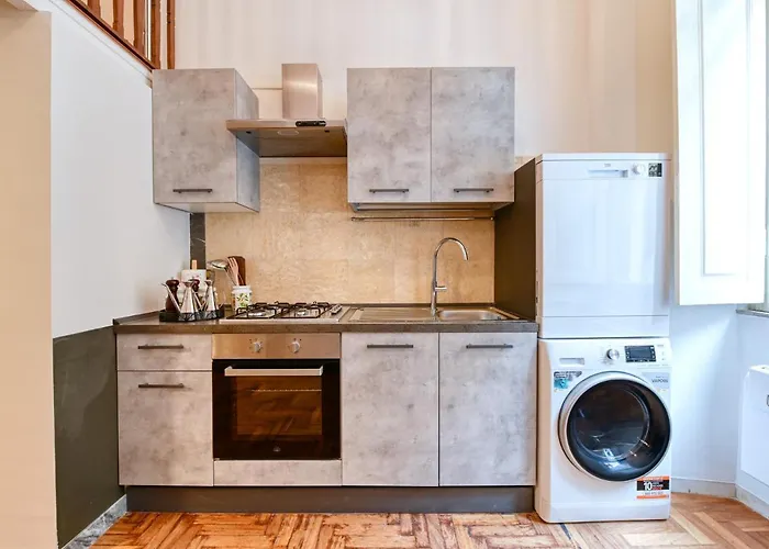 Elegant Oasis Among The Vatican And Via Del Corso